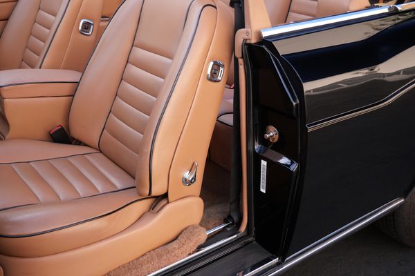 1995 Rolls-Royce Corniche IV
