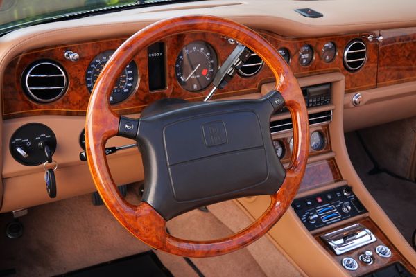 1995 Rolls-Royce Corniche IV