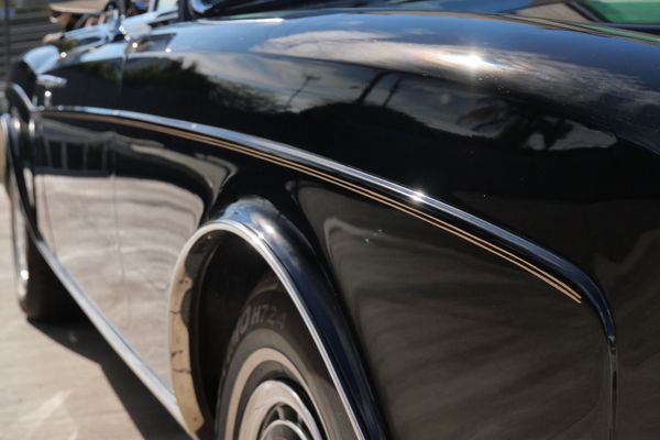 1995 Rolls-Royce Corniche IV