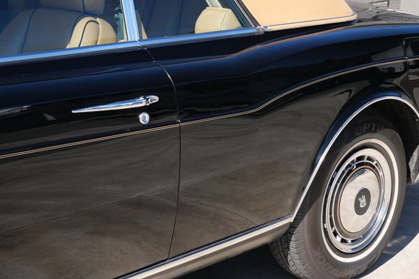 1995 Rolls-Royce Corniche IV