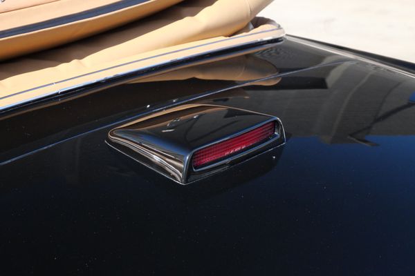1995 Rolls-Royce Corniche IV