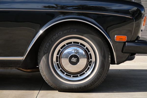 1995 Rolls-Royce Corniche IV