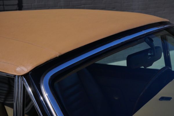 1995 Rolls-Royce Corniche IV