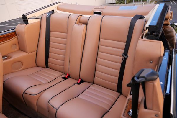 1995 Rolls-Royce Corniche IV