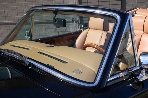 1995 Rolls-Royce Corniche IV